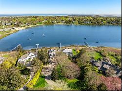 23 Oyster Pond Ln, Chatham MA 02633