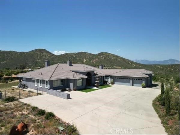 47298 Twin Pines Road, Banning CA 92220