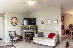 In-town Home - Sapphire Court