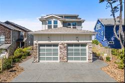 4573 SW BEACH AVE Lincoln City, OR 97367