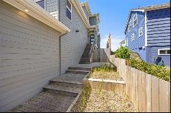 4573 SW BEACH AVE Lincoln City, OR 97367