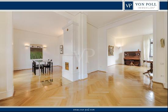 Beautiful old villa on the park with two to four residential units and CASTLE VIEW from ev