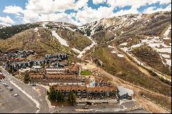 Updated Condo with Unparalleled Access to Park City Resort