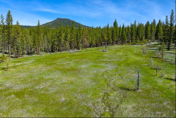 Secluded lot on 160 acres
