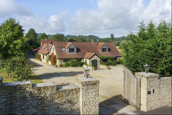 Horseshoe Lodge, Stubbs Lane, Beckington, Frome, BA11 6TE