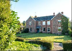 Halberton Court Farm, Halberton, Tiverton, EX16 7AW