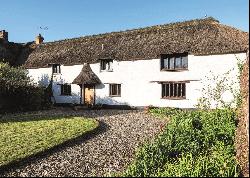 Halberton Court Farm, Halberton, Tiverton, Devon, EX16 7AW