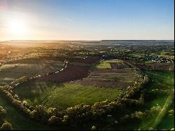 Halberton Court Farm, Halberton, Tiverton, Devon, EX16 7AW