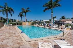 860 Panama CT #218, Marco Island FL 34145