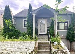 548 S 10th Avenue, Mount Vernon NY 10550