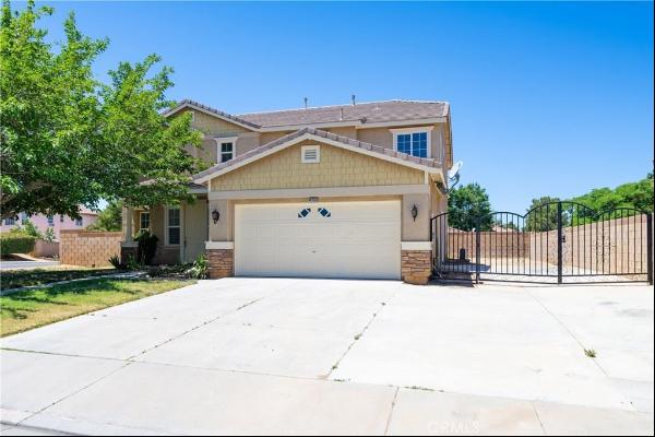 42303 42nd Street W, Lancaster CA 93536