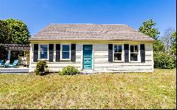 135 Pine Point Rd, Wellfleet MA 02667