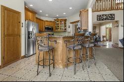 2112 LAKE VIEW Court, Marinette WI 54143