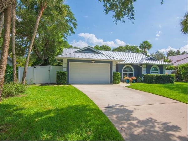 908 Jasmine Lane, Vero Beach FL 32963