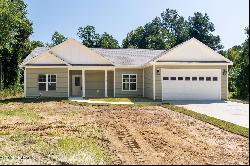 740 S Dickerson Street, Burgaw NC 28425