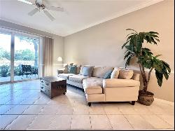 8560 Naples Heritage Dr Unit 713, Naples FL 34112