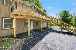 109 Widgeon Lane, Lords Valley PA 18428