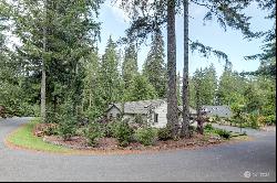 31 E Country Club Court, Union WA 98592