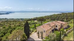 Villa Poggio Al Lago with pool, Passignano sul Trasimeno - Umbria