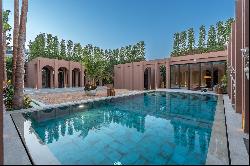 Luxury villa in Umm Al Sheif