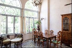 Remarkable Apartment in Historic Ottoman Building in the Maronite Neighborhood