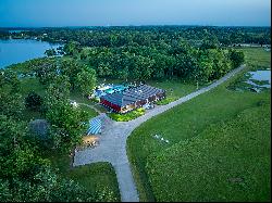 Luxurious Little Caney Creek Ranch Waterfront Home on 250 Acres on Lake Fork