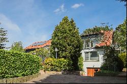 Braunschweig-Margaretenhöhe - Luxurious villa with 3 residential units in a prim