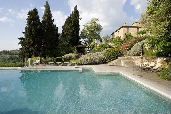 Historic villa with pool in the heart of Chianti Classico