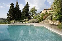 Historic villa with pool in the heart of Chianti Classico