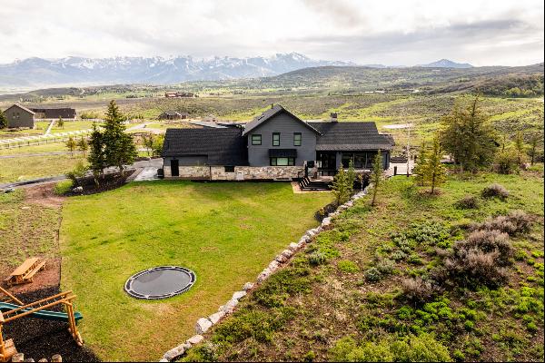 Luxury Ranch Lifestyle with Spectacular Views