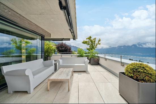 RARE ! Luxurious penthouse with breathtaking views