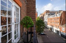 Park Mount Lodge, 12-14 Reeves Mews, Mayfair, London, W1K 2EG