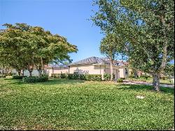 8913 Greenwich Hills Way, Fort Myers FL 33908