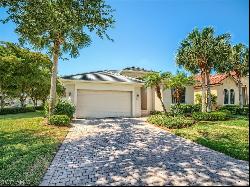 8913 Greenwich Hills Way, Fort Myers FL 33908