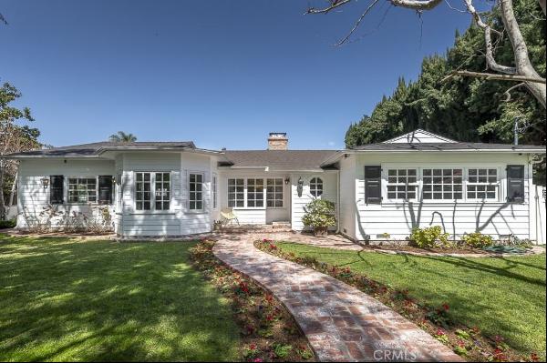 15253 Sutton Street, Sherman Oaks CA 91403