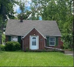 3807 S Burdick Street, Kalamazoo MI 49001