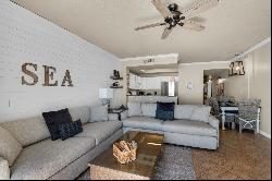 8577 Gulf Boulevard APT 903, Navarre FL 32566