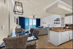 8577 Gulf Boulevard APT 903, Navarre FL 32566