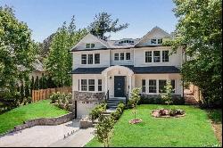 3 Linda Road, Port Washington NY 11050