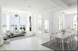 Spectacular luxury seafront property in Terramar Sitges, Barcelona