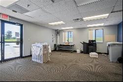 5804 Corporate Drive, Saint Joseph MO 64507