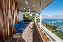 Experience Elevated Coastal Living in Bantry Bay