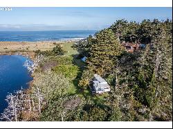 42339 Parkwood Dr, Port Orford OR 97465