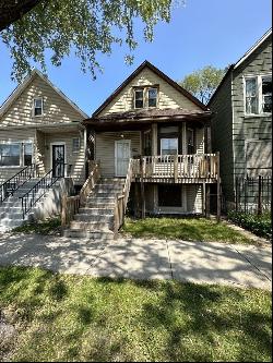 8203 S South Shore Drive, Chicago IL 60617