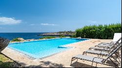 Beautiful villa first line to the sea for sale in Cala d'Or, Maj, Santanyi 07660