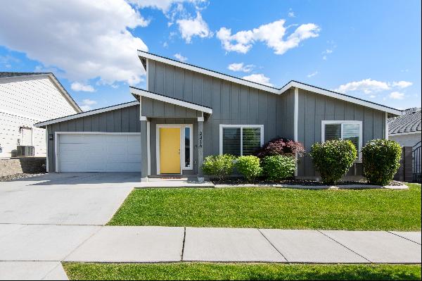 Beautiful Rambler in South Richland's West Village