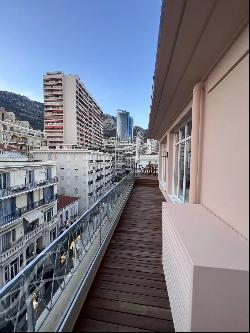 An Exceptional Penthouse on Boulevard des Moulins: A Unique Opportunity