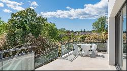 Sole Agent in Mougins: Stunning Renovated Villa in a Peaceful Setting