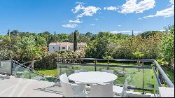 Sole Agent in Mougins: Stunning Renovated Villa in a Peaceful Setting