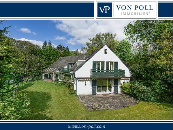 Detached single/two-family house at the Grafenberger Wald with lots of light and space